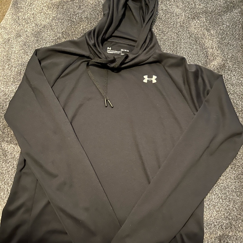 Women’s Under Armour pullover